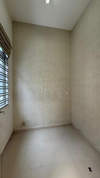 Rumah Teres untuk Dijual di Bandar Seri Alam (Masai) - Nathan Chan - PropertyGuru.com.my
