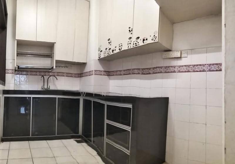 Kondominium untuk Dijual di Skudai Villa - Win Tan - Kitchen - PropertyGuru.com.my