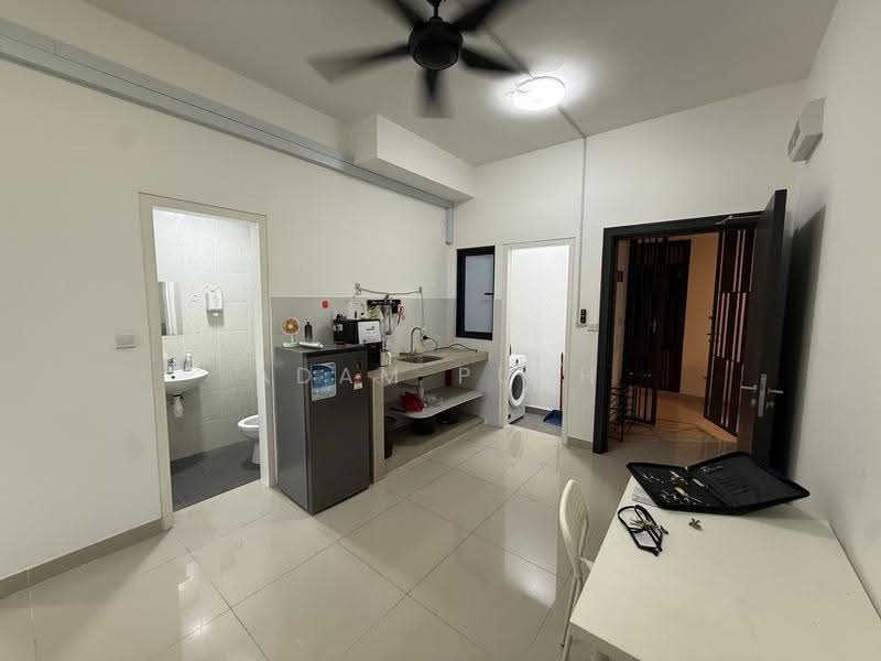 Service Residence for Sale at MKH Boulevard II - Adam Puah - Kitchen - PropertyGuru.com.my