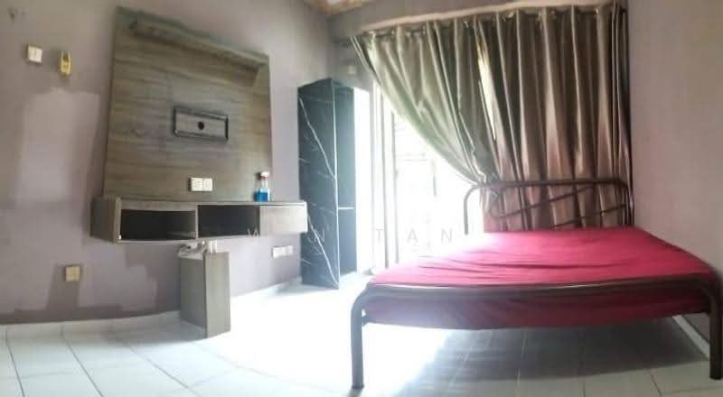 Pangsapuri untuk Dijual di Sri Kenari Apartment - Win Tan - Bedroom - PropertyGuru.com.my
