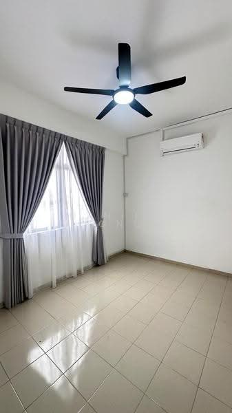 Condominium for Rent at Aloha Tower Condominium - Daniel Yong - Interior - PropertyGuru.com.my
