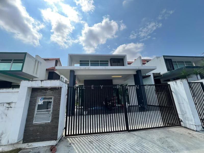 Semi-Detached House for Sale in Bandar Dato Onn (Tebrau) - Shirley Pang - Exterior - PropertyGuru.com.my