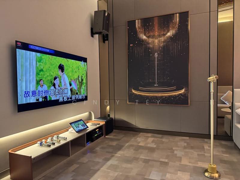 Kediaman Servis untuk Dijual di Skyline Embassy - Cindy Tey - Living Room - PropertyGuru.com.my