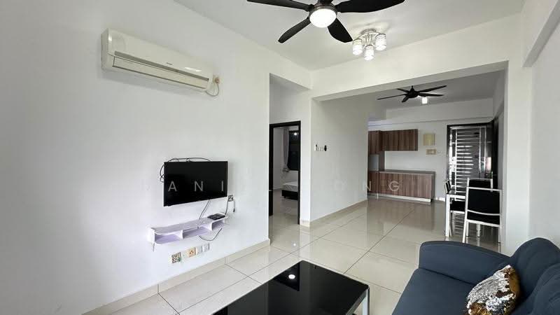 Service Residence for Sale at D'Inspire Residence (Inspira Bestari) - Daniel Yong - Living Room - PropertyGuru.com.my