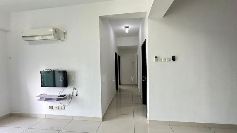 Service Residence for Sale at D'Inspire Residence (Inspira Bestari) - Daniel Yong - Interior - PropertyGuru.com.my
