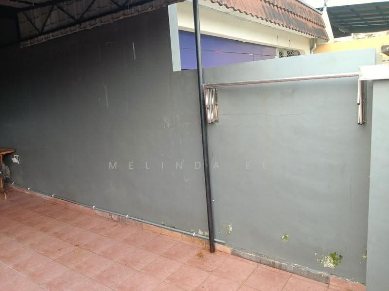 Rumah Teres 1-Tingkat untuk Dijual di Taman Johor (Tampoi) - Melinda Ee - PropertyGuru.com.my