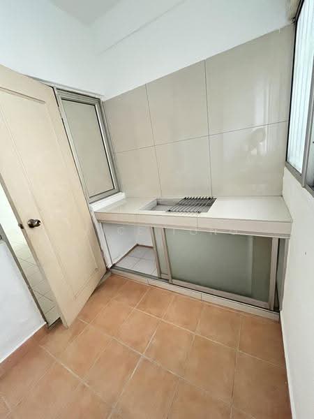 Condominium for Rent at Villa Makmur - Alice Tong - Kitchen - PropertyGuru.com.my