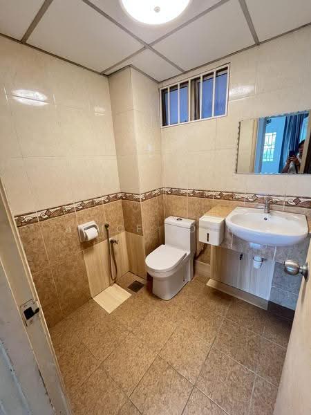 Condominium for Rent at Villa Makmur - Alice Tong - Bathroom - PropertyGuru.com.my