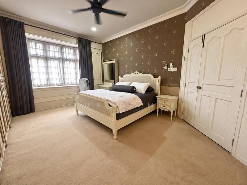 Rumah Banglo untuk Dijual di Taman Nong Chik (Johor Bahru) - Fakhrul Imlan - Bedroom - PropertyGuru.com.my