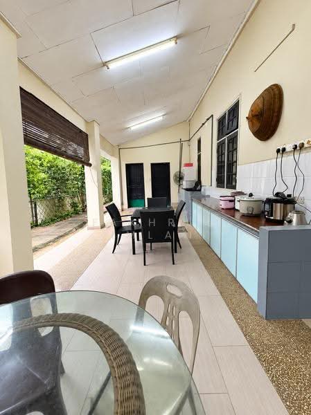 Rumah Banglo untuk Dijual di Taman Nong Chik (Johor Bahru) - Fakhrul Imlan - Exterior - PropertyGuru.com.my