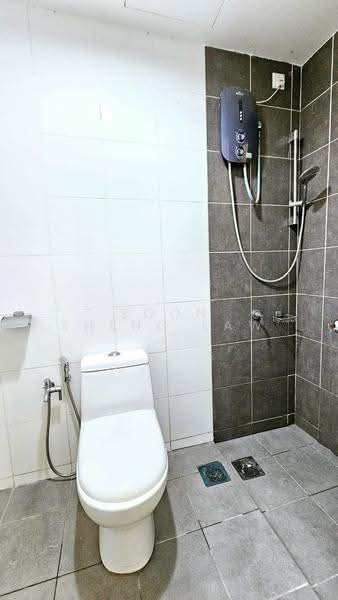 Kondominium untuk Disewa di Koi Prima Condominium - Soon Sheng Law - Bathroom - PropertyGuru.com.my