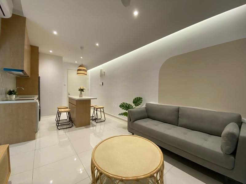 Service Residence for Rent at Kenwingston Skylofts - Vinn . - Living Room - PropertyGuru.com.my
