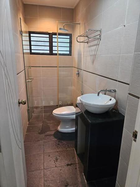 Bungalow House for Sale in Ampang Jaya (Ampang) - Terry Yee - Bathroom - PropertyGuru.com.my