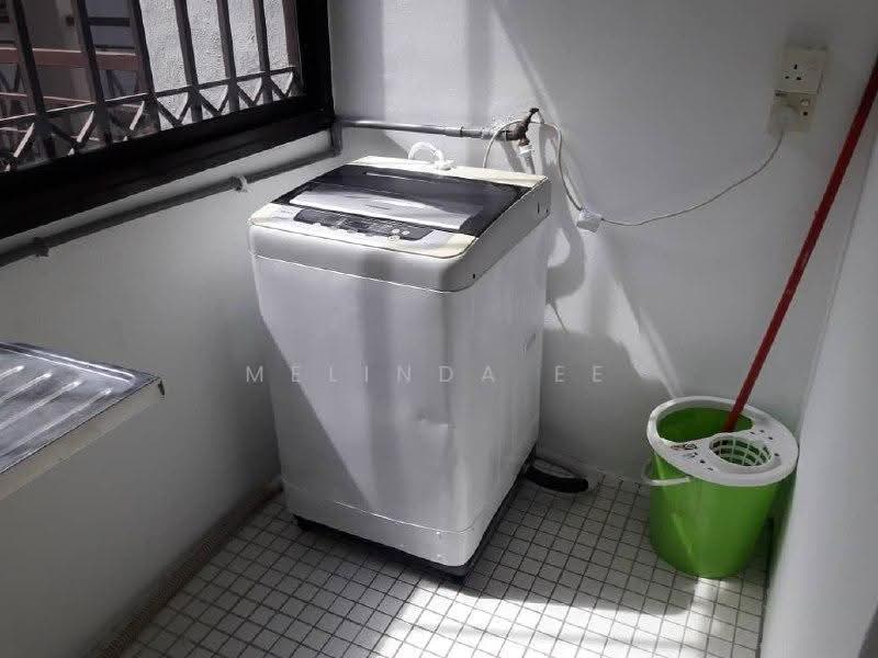 Pangsapuri untuk Disewa di Mon Glori - Melinda Ee - Balcony - PropertyGuru.com.my