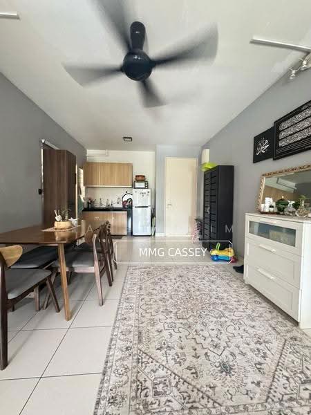 Apartment for Sale at Pangsapuri Seri Mutiara - Cassey Lim - Dining Room - PropertyGuru.com.my