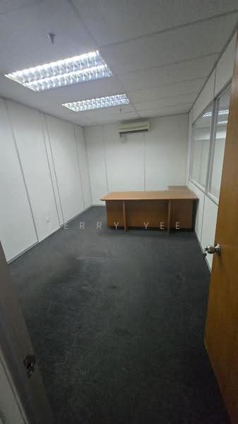Pejabat untuk Disewa di Seksyen 8 (Petaling Jaya) - Terry Yee - Interior - PropertyGuru.com.my