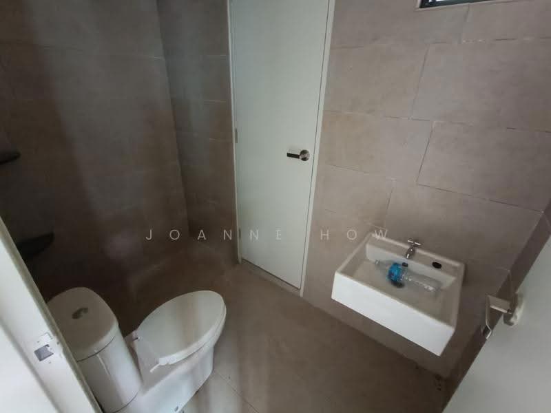 2-storey Terraced House for Sale in Kampung Ayer Molek (Ayer Molek) - Joanne How - Bathroom - PropertyGuru.com.my