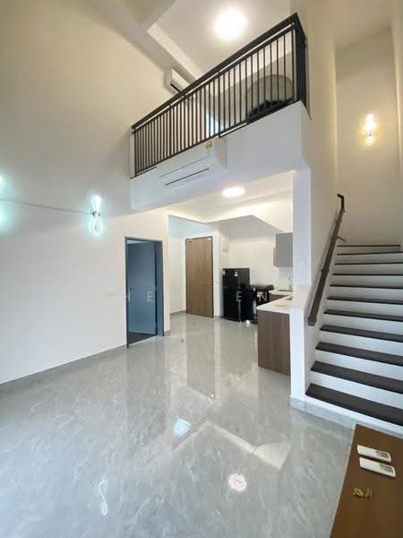 Kediaman Servis untuk Disewa di Altris Residences @ The Quartz WM - Chee Seng - Living Room - PropertyGuru.com.my