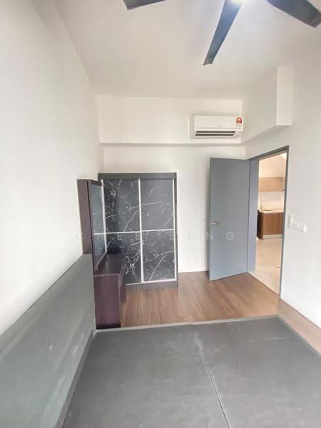 Kediaman Servis untuk Disewa di Altris Residences @ The Quartz WM - Chee Seng - Bedroom - PropertyGuru.com.my