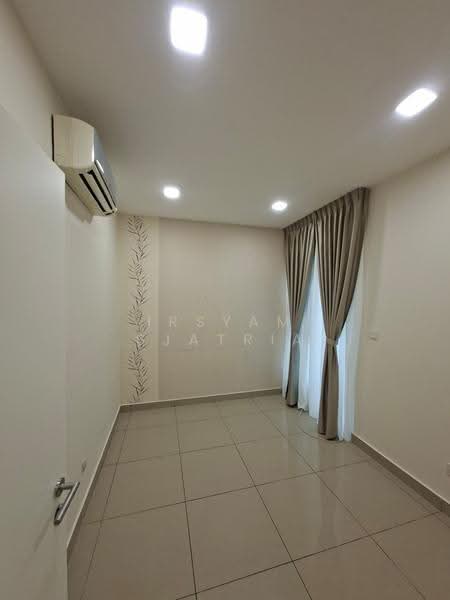 3-storey Terraced House for Rent in Cyberjaya (Selangor) - Irsyam Sjatria - Interior - PropertyGuru.com.my