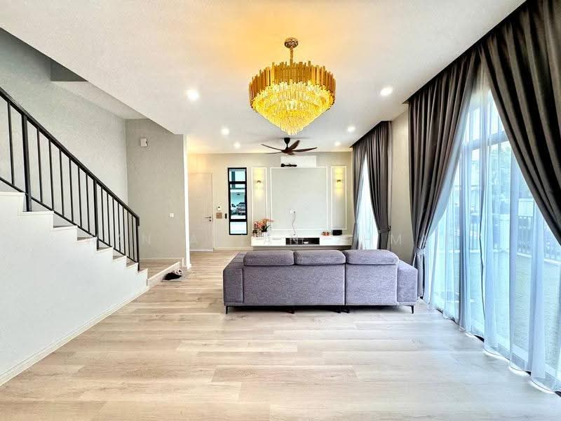 Rumah Teres 2-Tingkat untuk Dijual di Eco Grandeur (Puncak Alam) - Wan Azlan Ahmad - PropertyGuru.com.my