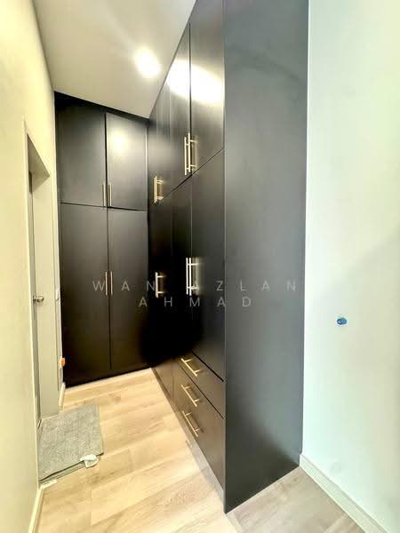 Rumah Teres 2-Tingkat untuk Dijual di Eco Grandeur (Puncak Alam) - Wan Azlan Ahmad - PropertyGuru.com.my
