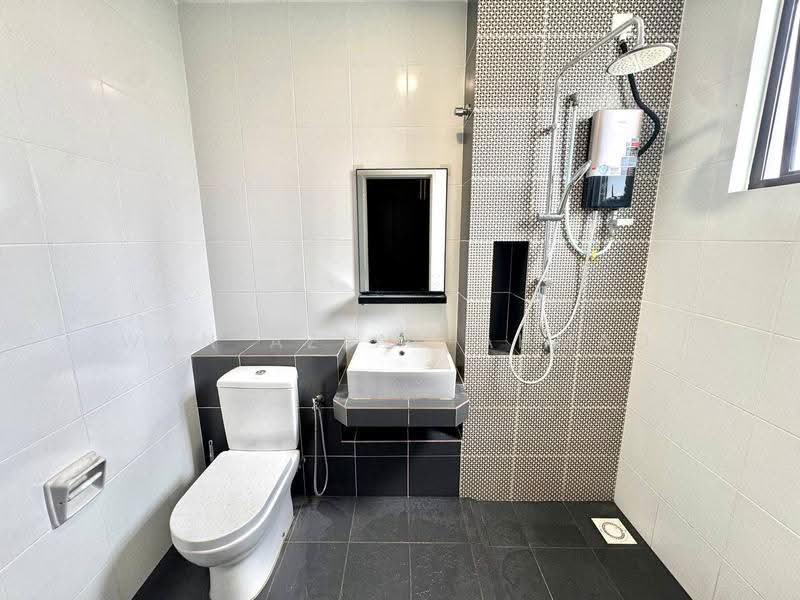 Rumah Teres 2-Tingkat untuk Dijual di Eco Grandeur (Puncak Alam) - Wan Azlan Ahmad - PropertyGuru.com.my