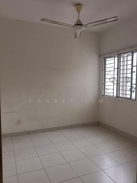 Apartment for Rent at Pangsapuri Akasia (Bandar Botanic) - Cassey Lim - Interior - PropertyGuru.com.my