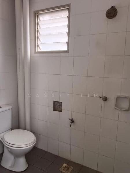 Apartment for Rent at Pangsapuri Akasia (Bandar Botanic) - Cassey Lim - PropertyGuru.com.my