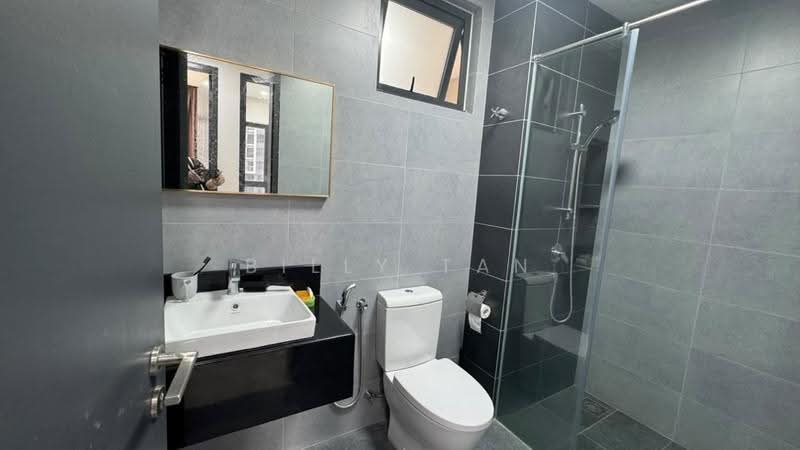 Kediaman Servis untuk Dijual di Sunway Velocity TWO - Billy Tan - Bathroom - PropertyGuru.com.my