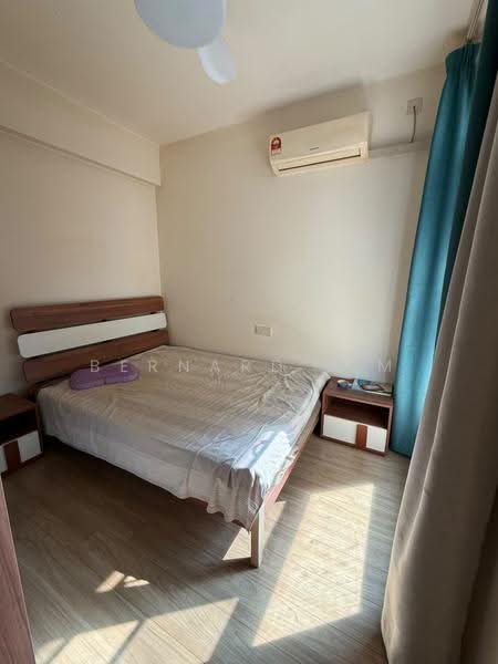 Service Residence for Rent at Regalia Park @ Forest City - Bernard Lim - PropertyGuru.com.my