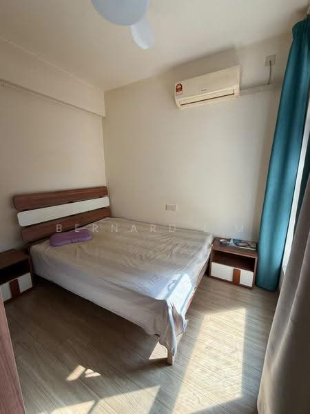 Service Residence for Rent at Regalia Park @ Forest City - Bernard Lim - PropertyGuru.com.my