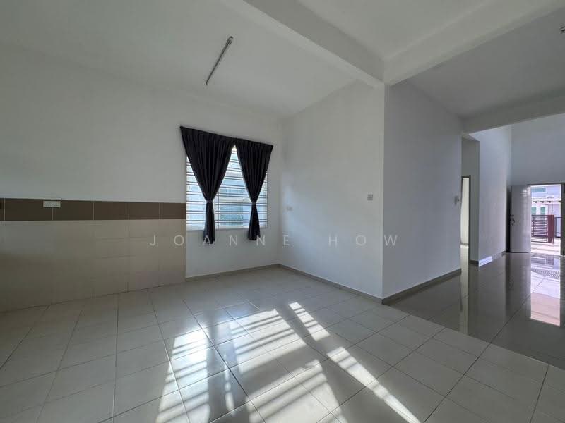 Rumah Banglo untuk Dijual di Taman Belimbing Setia (Durian Tunggal) - Joanne How - Living Room - PropertyGuru.com.my