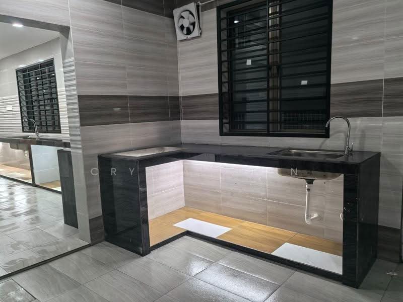 Rumah Teres 2-Tingkat untuk Dijual di Bukit Indah (Iskandar Puteri (Nusajaya)) - Crystal Chan - Kitchen - PropertyGuru.com.my