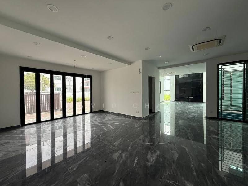 Rumah Berkembar untuk Dijual di Bandar Mahkota Cheras (Cheras) - David Chat - Living Room - PropertyGuru.com.my