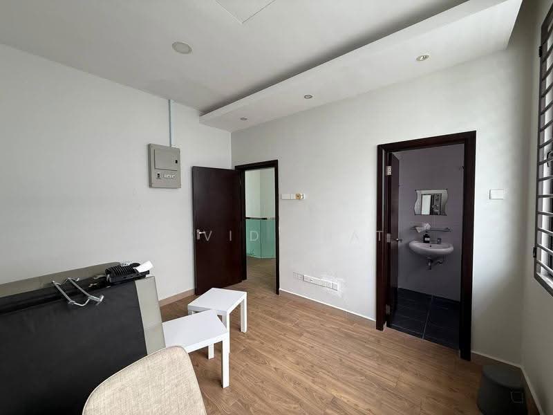Rumah Berkembar untuk Dijual di Bandar Mahkota Cheras (Cheras) - David Chat - Living Room - PropertyGuru.com.my