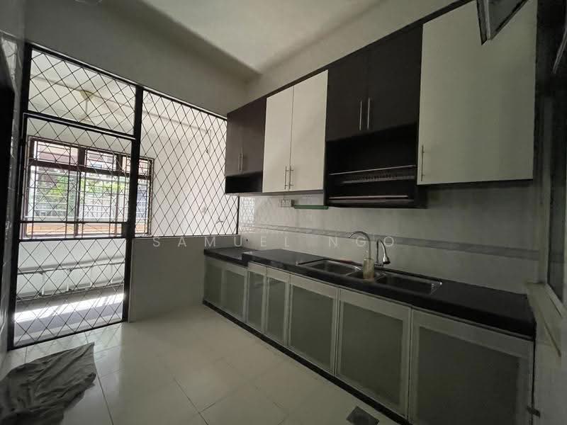 Semi-Detached House for Sale in Johor Bahru (Johor) - Samuel Ngo - Kitchen - PropertyGuru.com.my