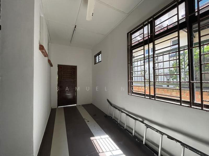 Semi-Detached House for Sale in Johor Bahru (Johor) - Samuel Ngo - Corridor - PropertyGuru.com.my