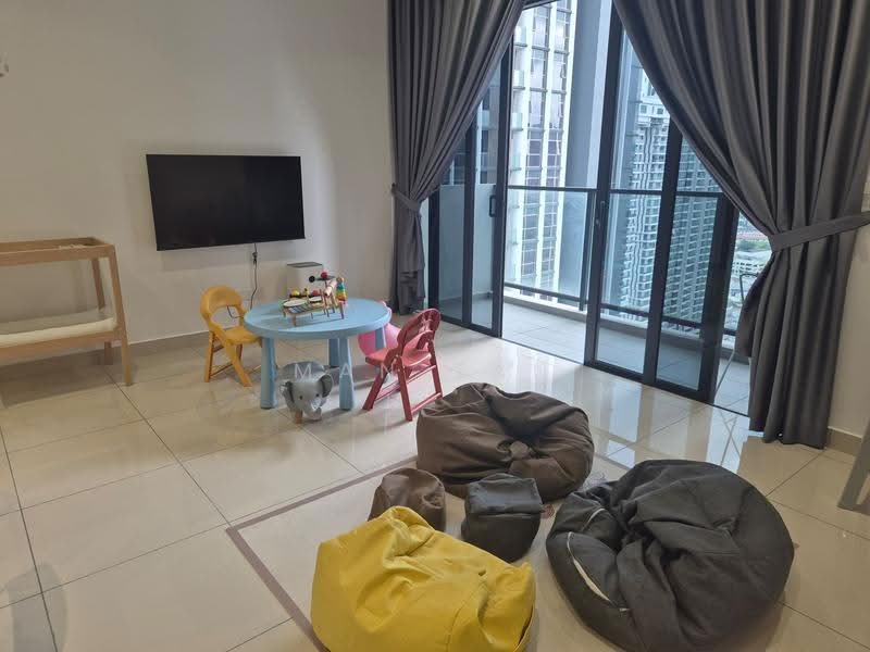 Kediaman Servis untuk Dijual di Trion 2 @ KL - Man Tan - Living Room - PropertyGuru.com.my