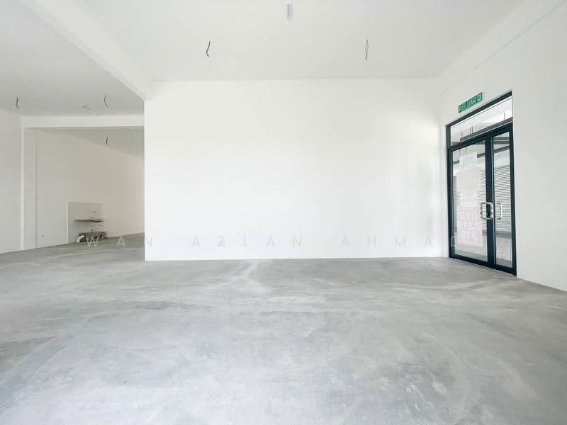 Kedai untuk Disewa di Eco Grandeur (Puncak Alam) - Wan Azlan Ahmad - Entrance - PropertyGuru.com.my