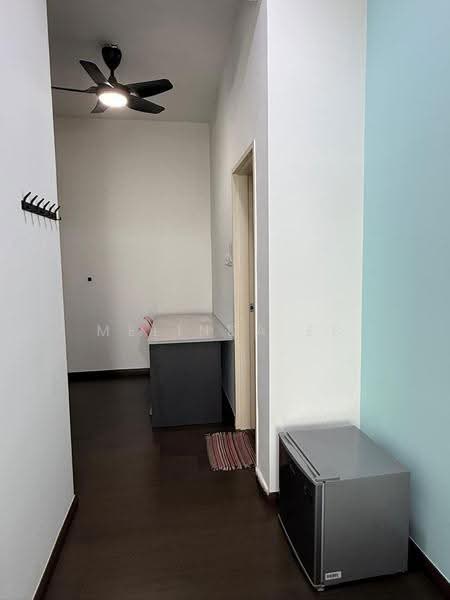 Condominium for Rent at SKS Pavillion Residences - Melinda Ee - Corridor - PropertyGuru.com.my
