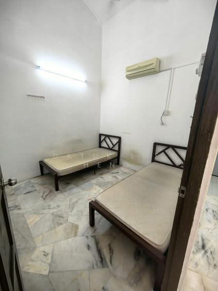 Rumah Teres 1-Tingkat untuk Disewa di Taman Gunung View (Ipoh) - Datuk Lee Heng - Bedroom - PropertyGuru.com.my