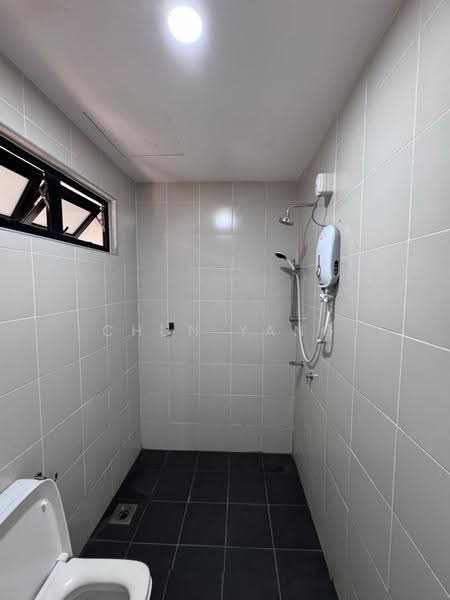 Service Residence for Rent at Meridin Suites @ The Meridin - Chun Yang - Bathroom - PropertyGuru.com.my