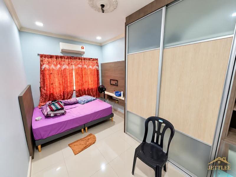 2-storey Terraced House for Sale in Taman Klang Utama (Kapar) - Tom Lee - Bedroom - PropertyGuru.com.my
