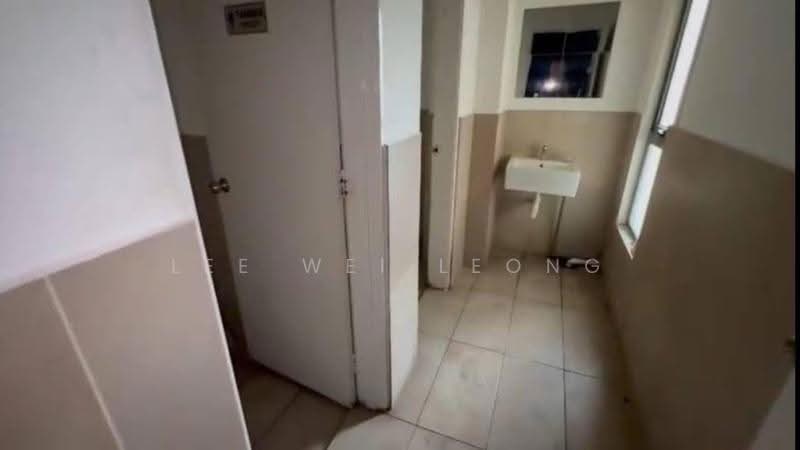 Ruang Niaga untuk Disewa di Jinjang Selatan (Batu) - Lee Wei Leong - Bathroom - PropertyGuru.com.my