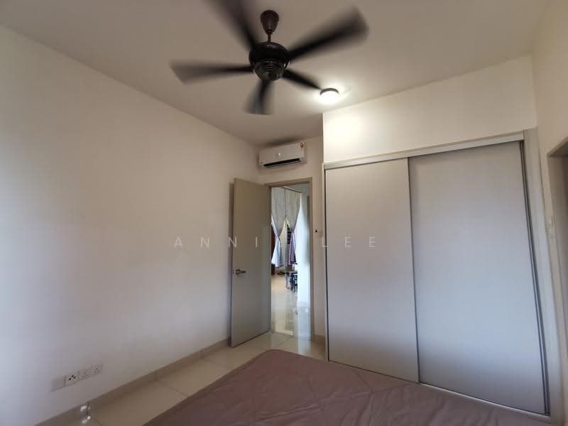 Kondominium untuk Disewa di The Raffles Suites - Annie Lee - Bedroom - PropertyGuru.com.my