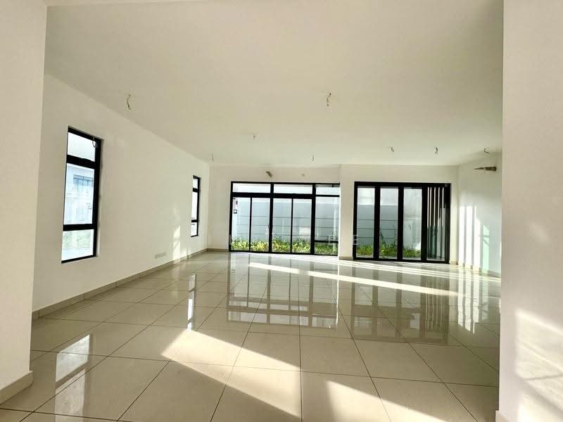 Rumah Berkembar untuk Dijual di Bandar Putra Kulai (Kulai) - Lily Wee - PropertyGuru.com.my