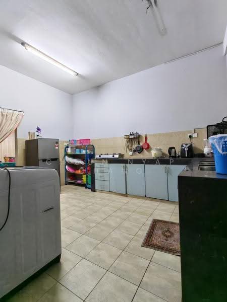 Rumah Teres 2.5-Tingkat untuk Dijual di Kota Kinabalu (Sabah) - Cheun Nyap Chang - Kitchen - PropertyGuru.com.my