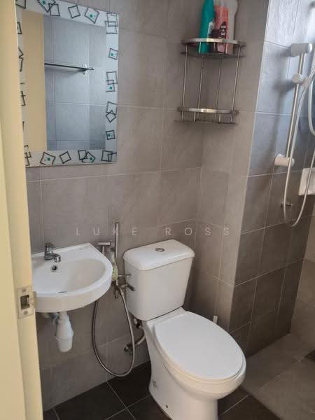 Kondominium untuk Disewa di Sky Awani Residensi 2 - Luke Ross - Bathroom - PropertyGuru.com.my