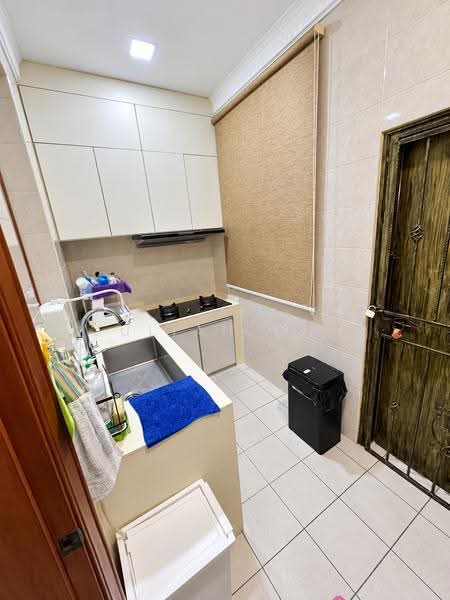 Semi-Detached House for Sale in Cheras (Selangor) - Julian Ong - Kitchen - PropertyGuru.com.my